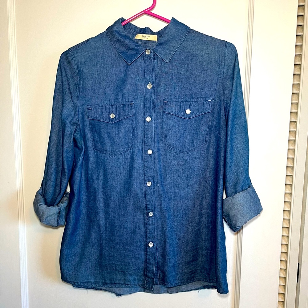 Margret cotton demon button down